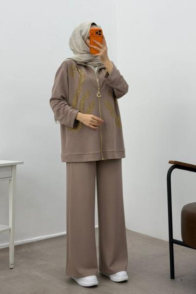 Dina Oysho takım