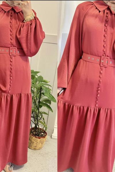 Düğmeli Elbise