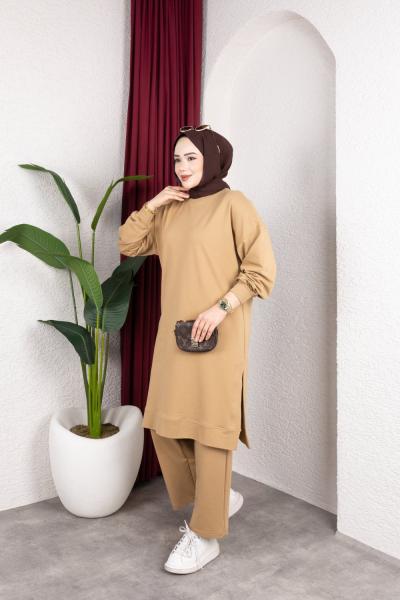 Ela Uzun Basic Oysho Takım