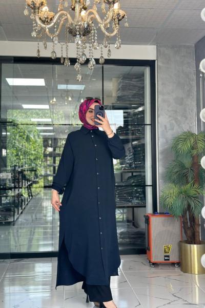 İrem Giyçık-Lacivert