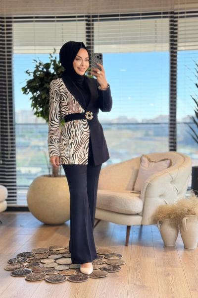 02-2522 Sol Taraf Girdap Desenli Takım Siyah