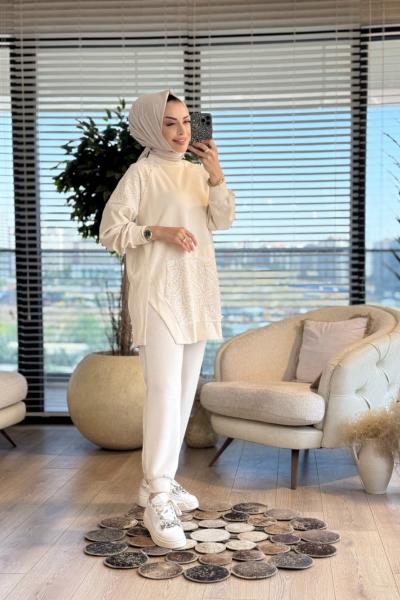 10624 Omuz Ve Cep Sutaşı İşli Tunik Bej
