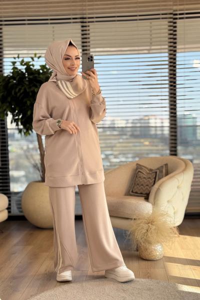 14292 Yaka Ve Paça Çizgi Ribanalı Takım Bej