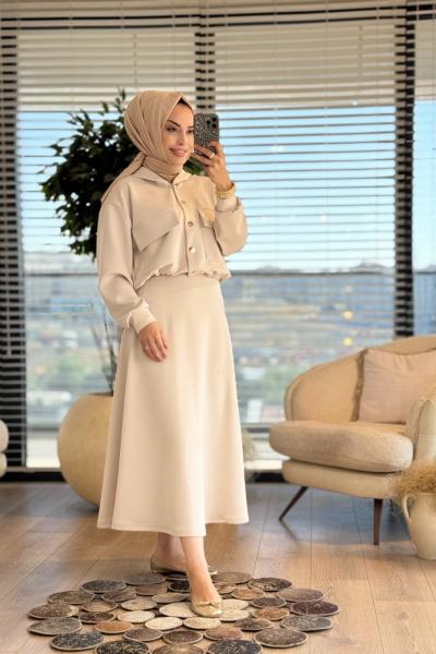 14377 Gold Çıtçıtlı Etekli Takım Taş