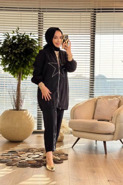 14447 Önü Büyük Yıldız Nakışlı Fermuarlı Takım Siyah