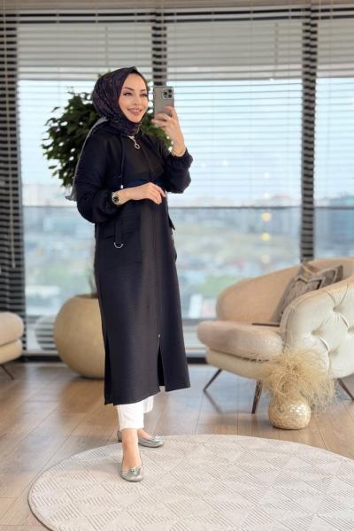 2025 Kapşonu Ve Önü File Detaylı Kap Siyah