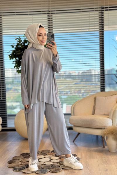 22743 Ön Kısa Arka Uzun Bluzlu Takım Gri