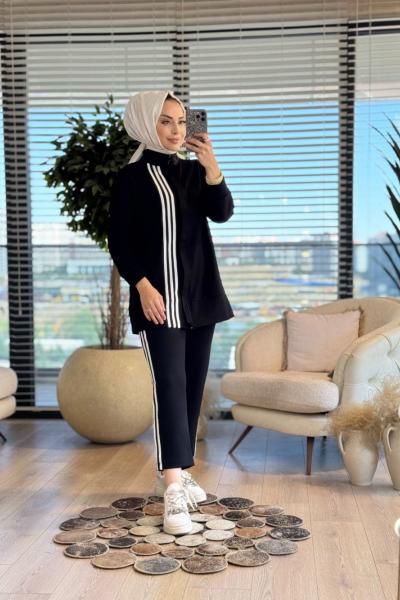 22754 Ön Ve Pantolon Yanı Çizgili Takım Siyah