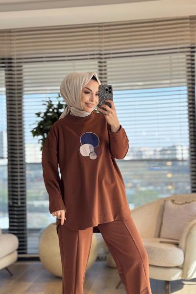 4137 Efsane Nakışlı Takım Kahve