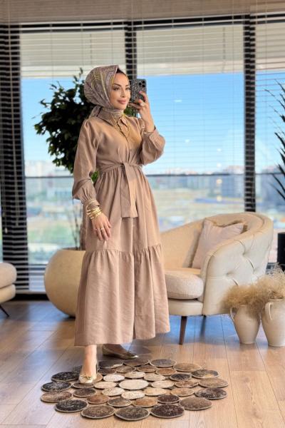 5677 Üç Katlı Düğmeli Elbise Vizon