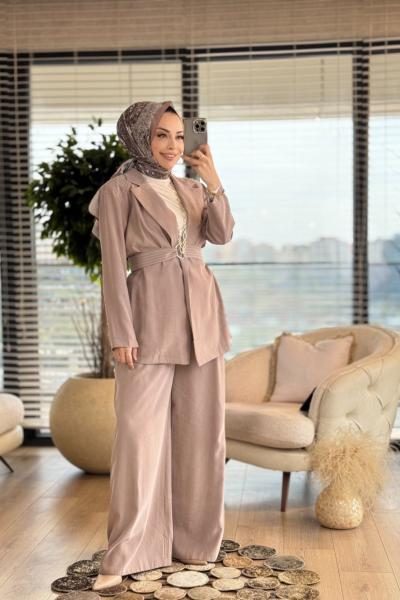 8491 Omuzları Dikişli Takım Vizon