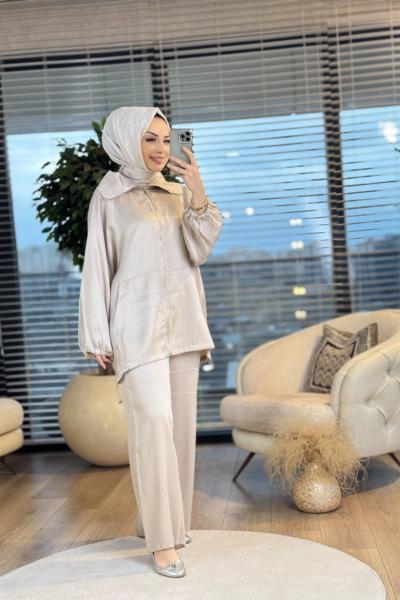 8505 Geniş Yaka Önü Fermuarlı Takım Bej